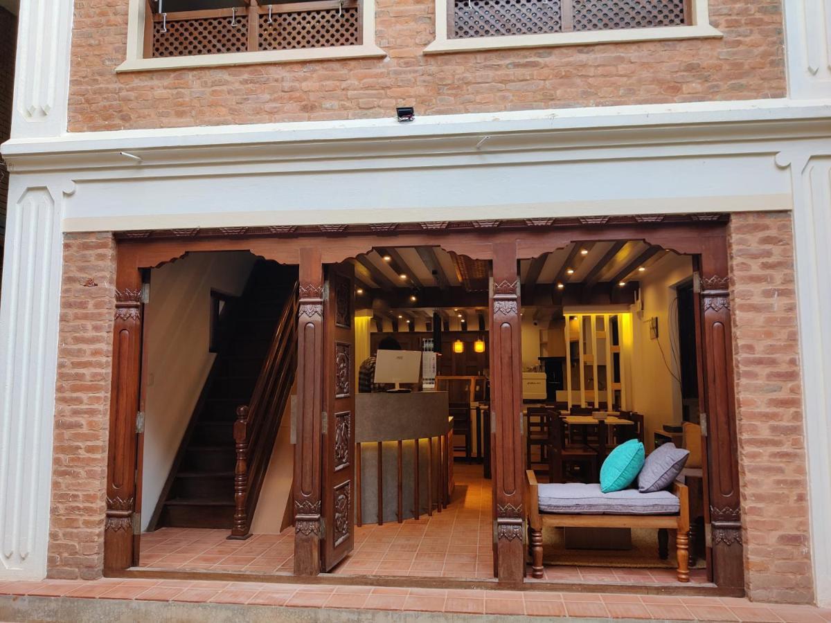 Karuna Hotel Patan Kathmandu Lalitpur Exterior foto