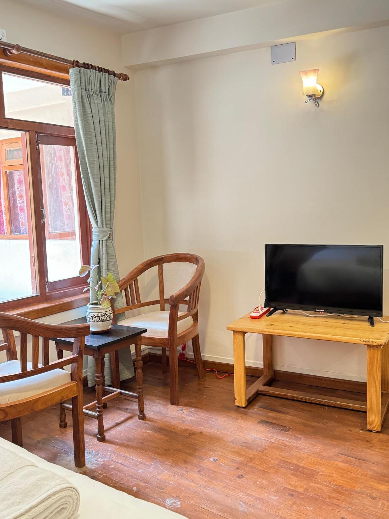 Karuna Hotel Patan Kathmandu Lalitpur Exterior foto