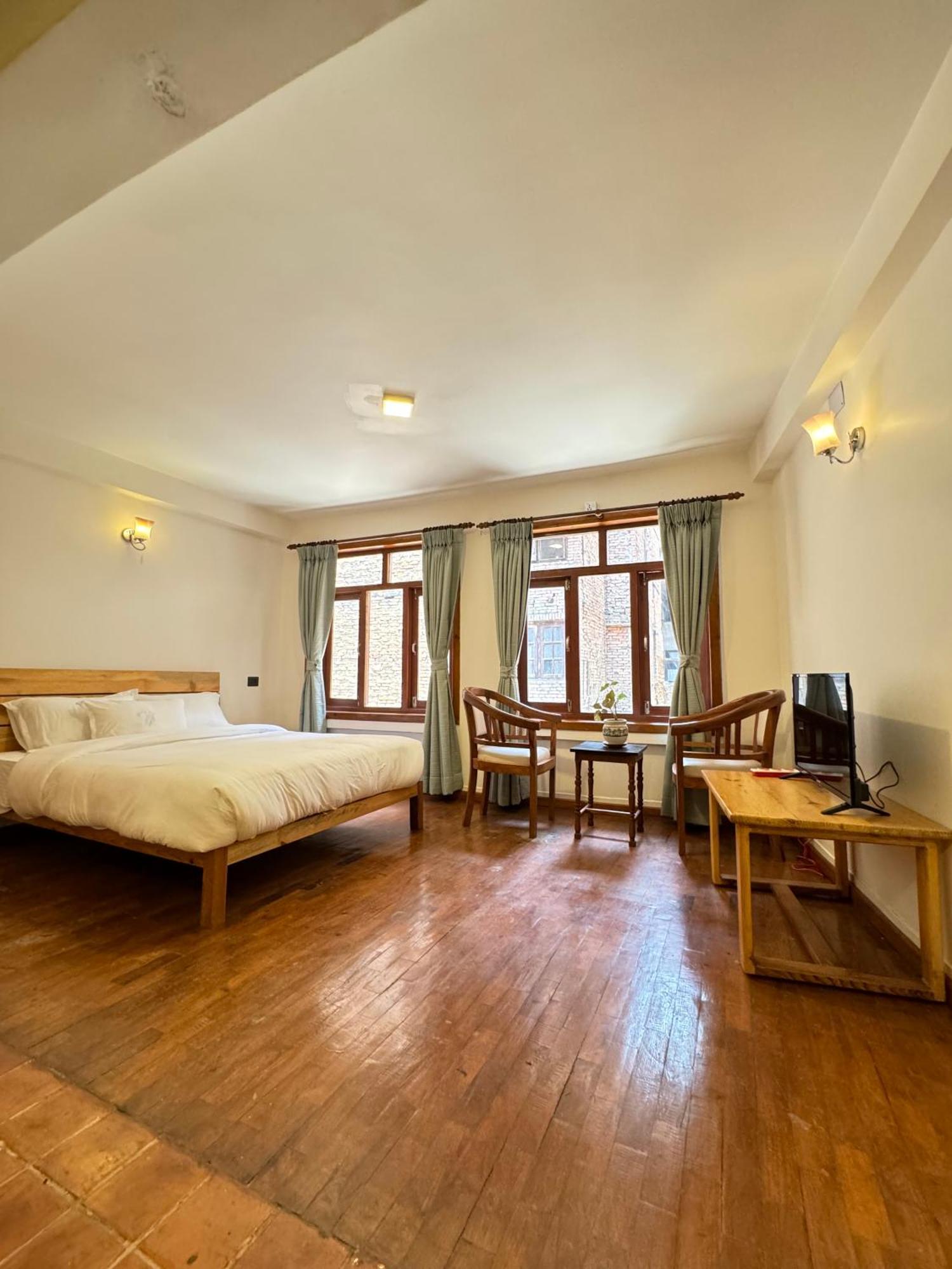 Karuna Hotel Patan Kathmandu Lalitpur Exterior foto