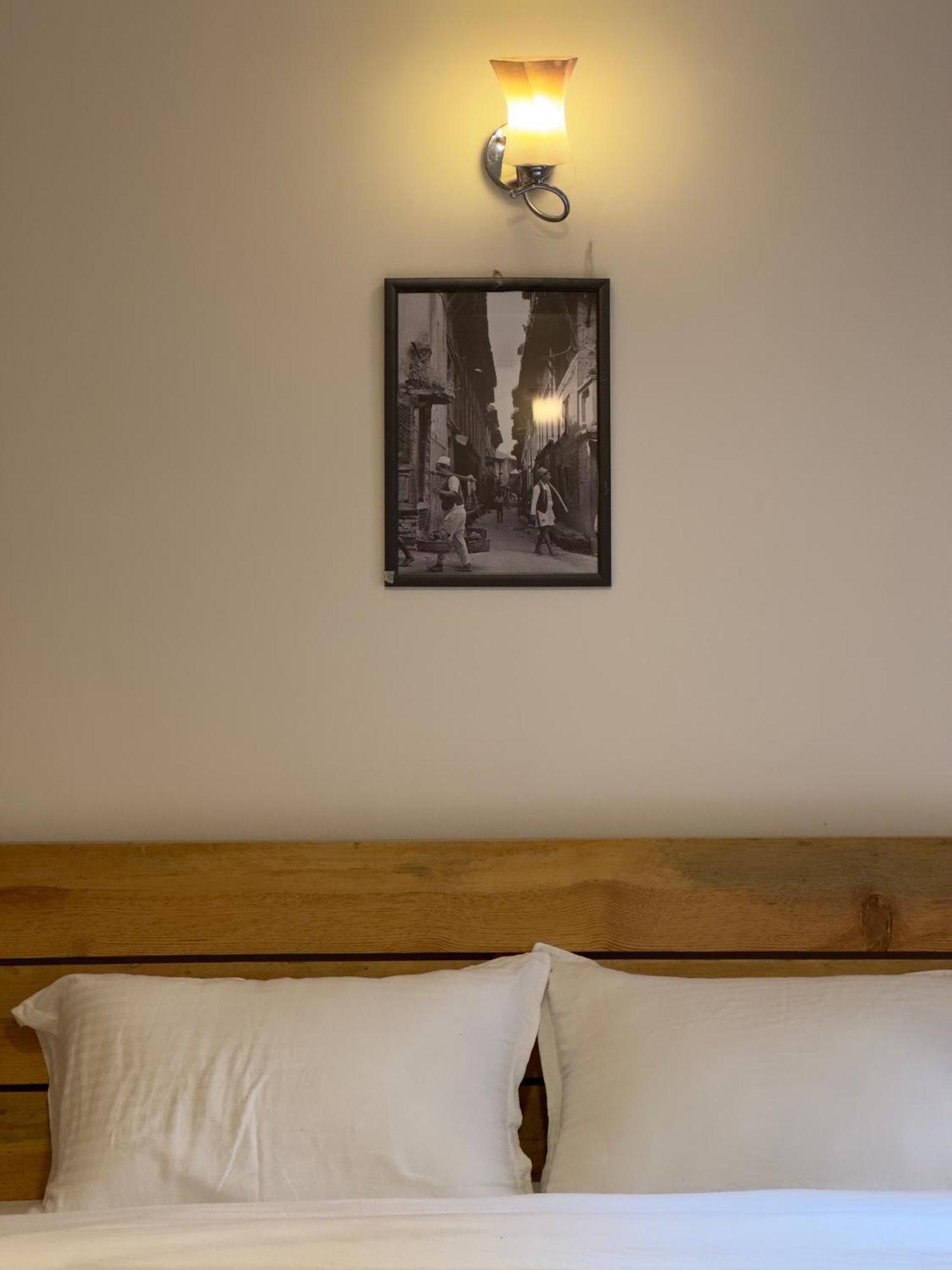 Karuna Hotel Patan Kathmandu Lalitpur Exterior foto