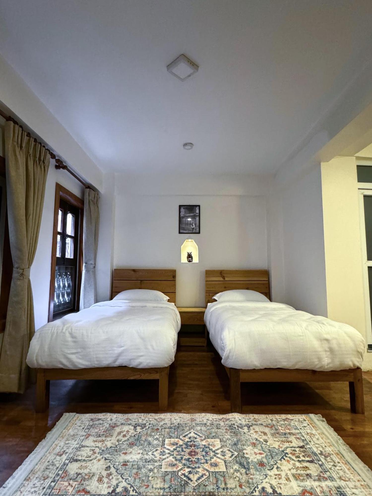 Karuna Hotel Patan Kathmandu Lalitpur Exterior foto