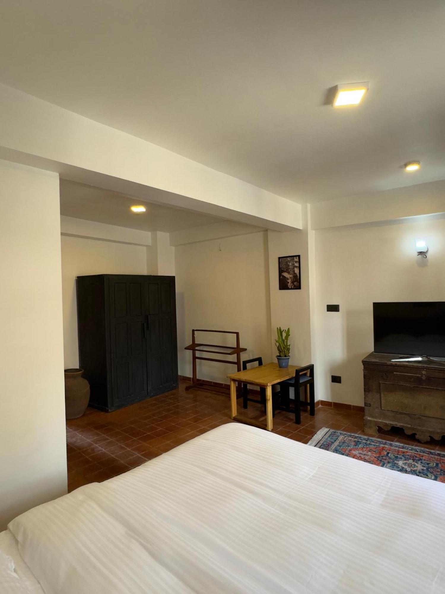 Karuna Hotel Patan Kathmandu Lalitpur Exterior foto