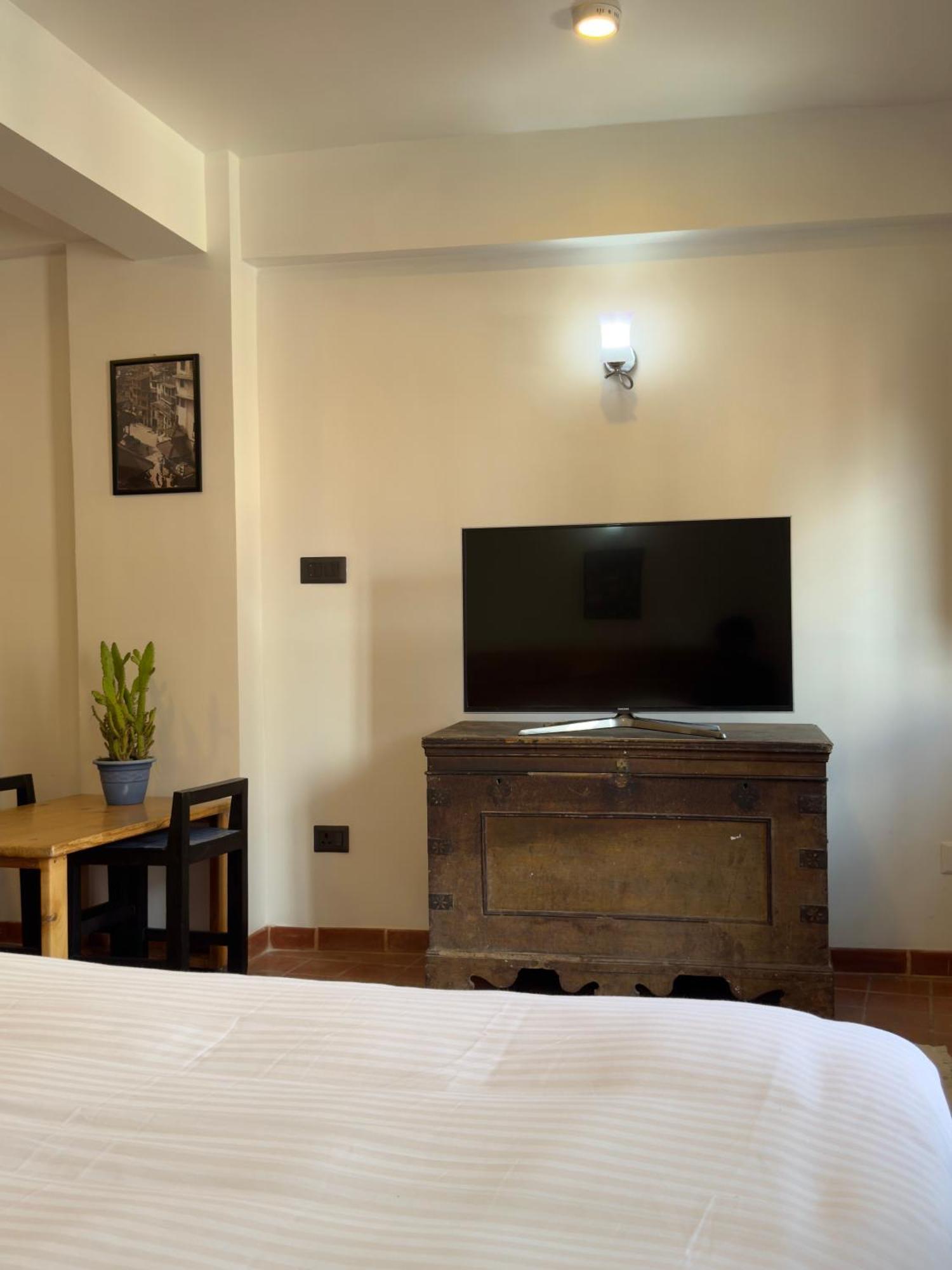 Karuna Hotel Patan Kathmandu Lalitpur Exterior foto